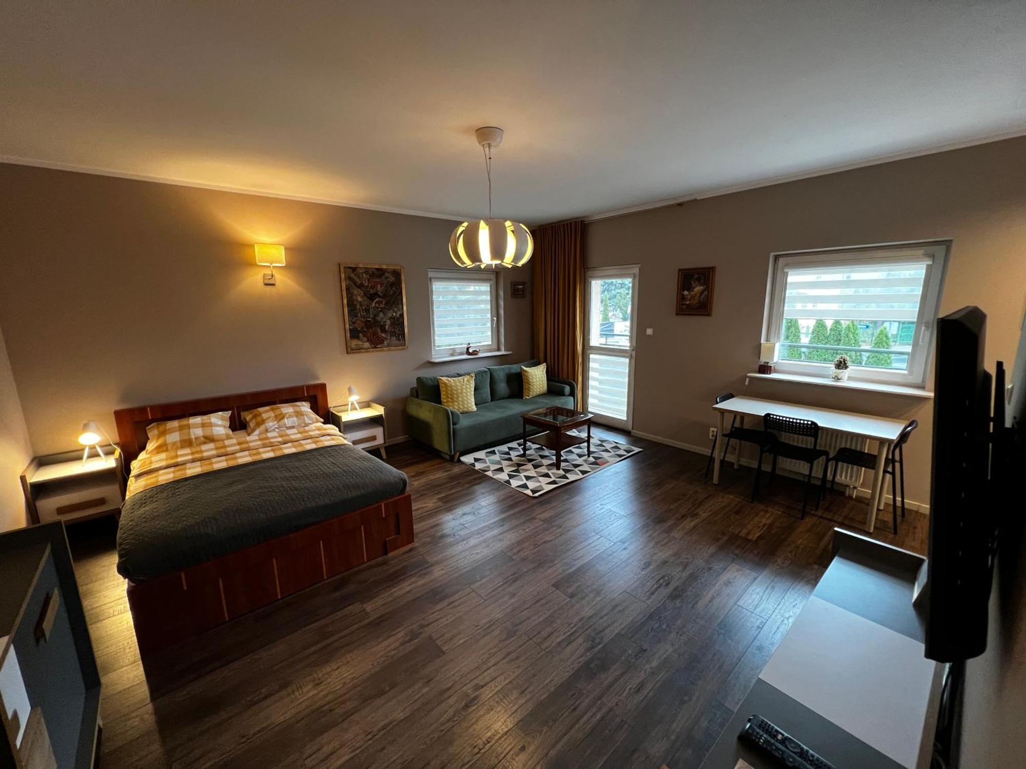 Friendly Apartments - Krasków Εξωτερικό φωτογραφία