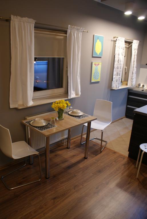 Friendly Apartments - Krasków Εξωτερικό φωτογραφία