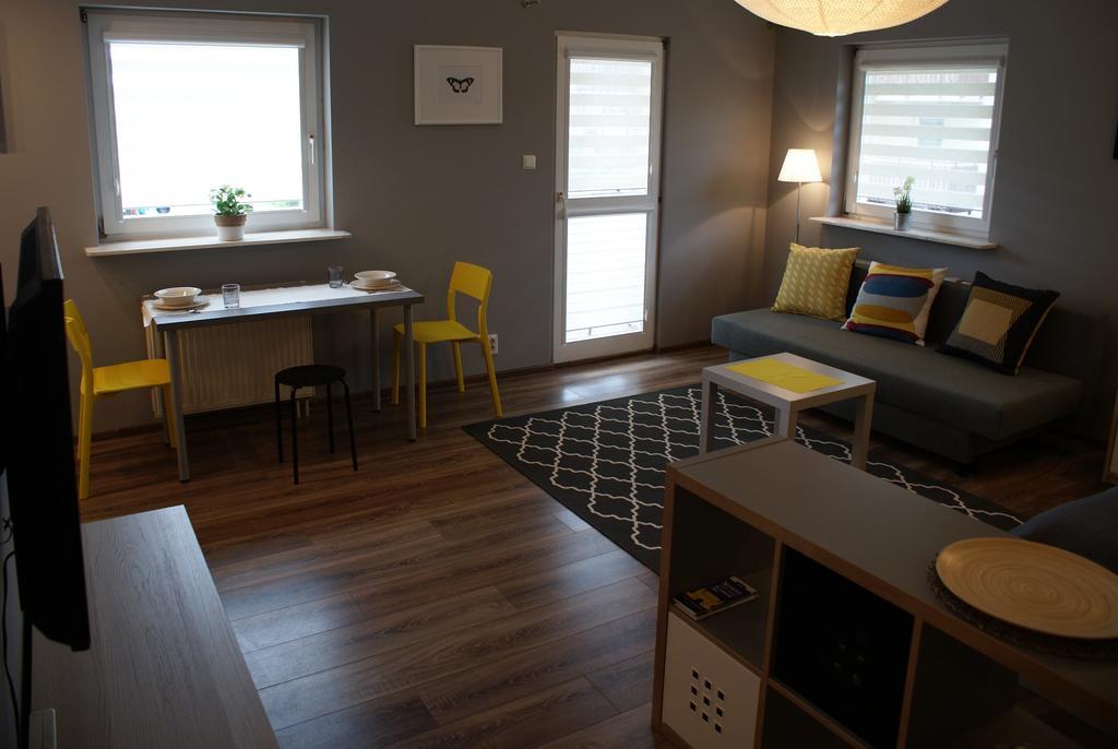 Friendly Apartments - Krasków Εξωτερικό φωτογραφία
