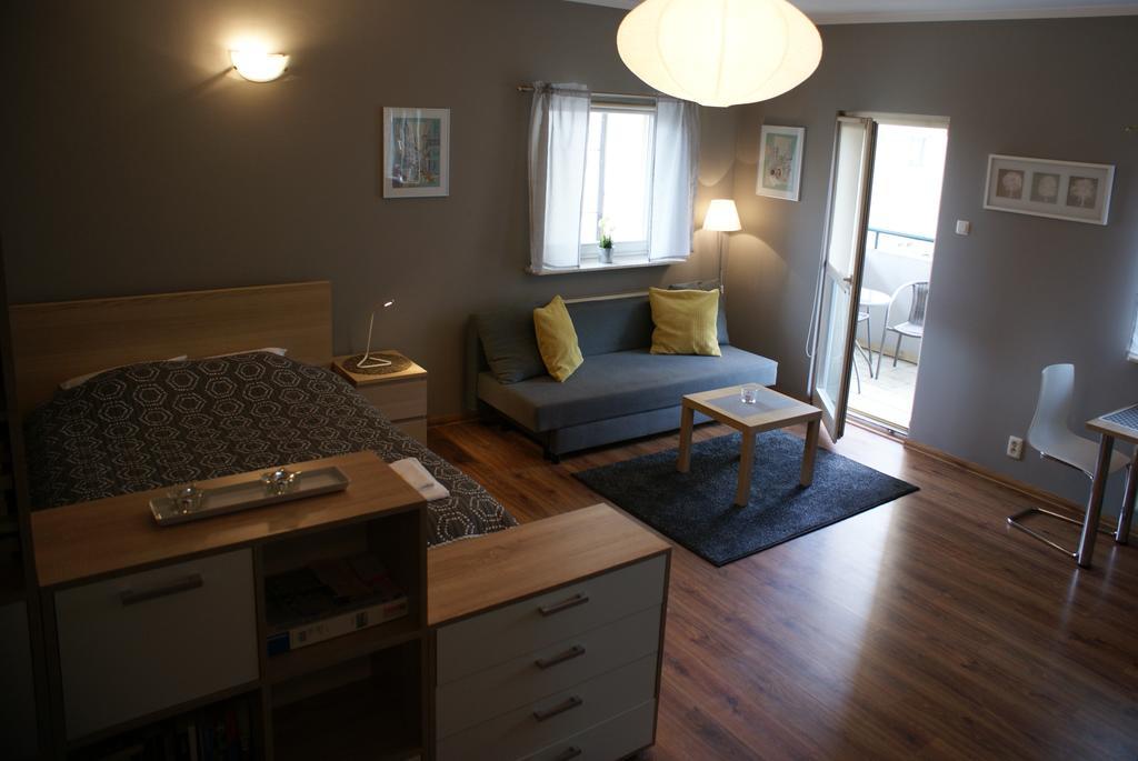Friendly Apartments - Krasków Εξωτερικό φωτογραφία