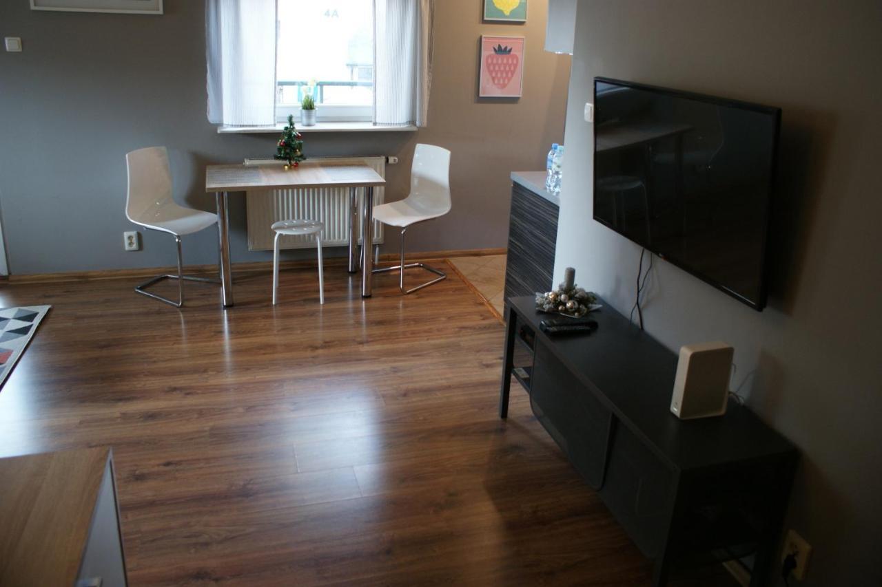 Friendly Apartments - Krasków Εξωτερικό φωτογραφία